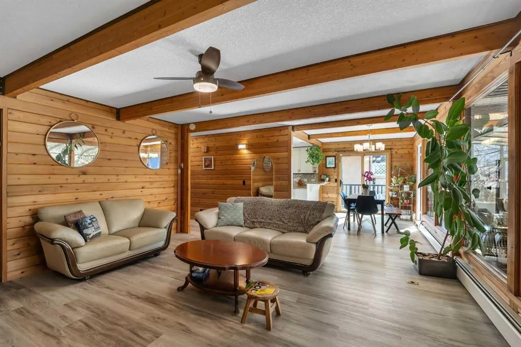 881 East Chestermere Drive