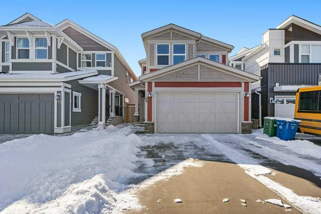 59 Howse Manor NE