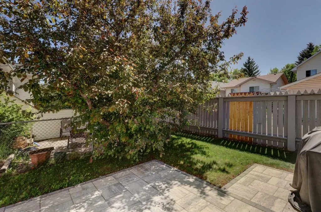 112 Martin Crossing Court NE