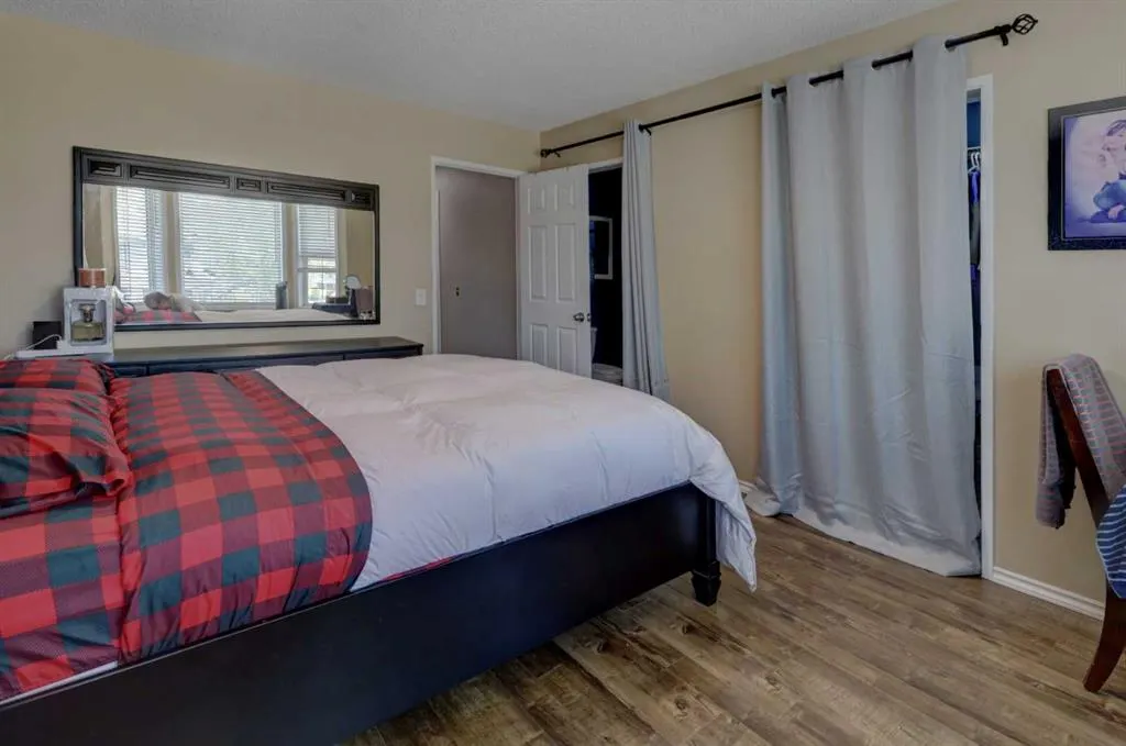 112 Martin Crossing Court NE