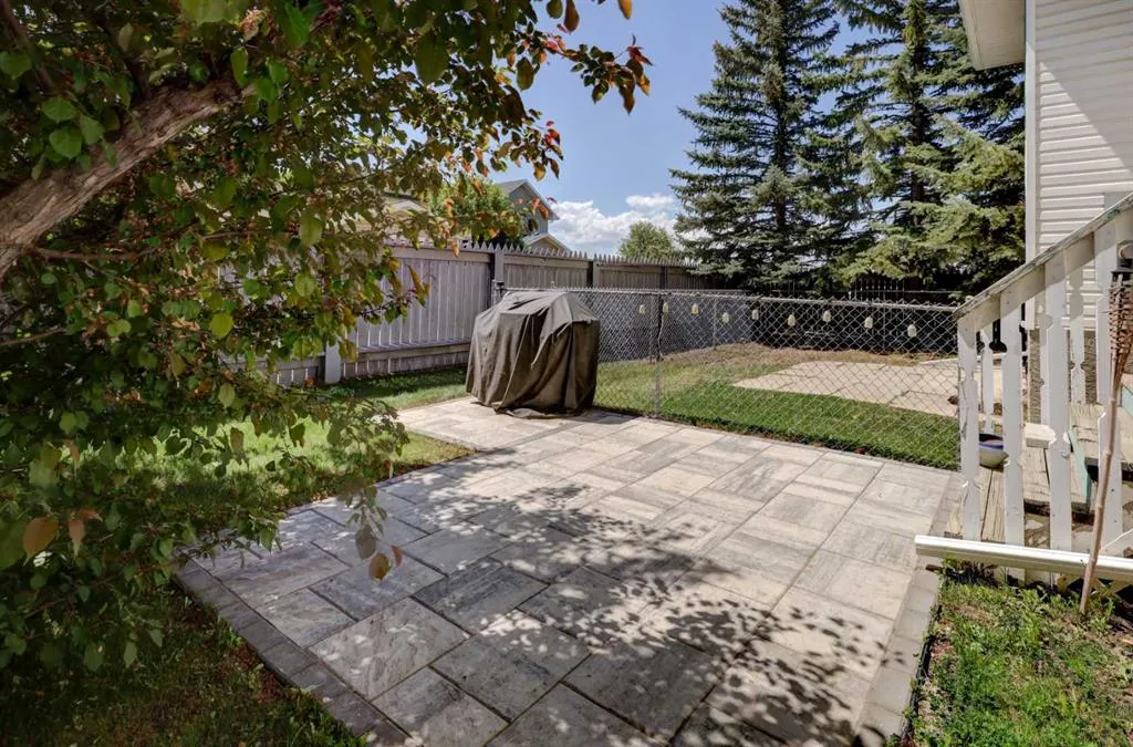 112 Martin Crossing Court NE