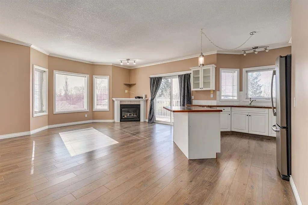 7 Lineham Avenue, #204