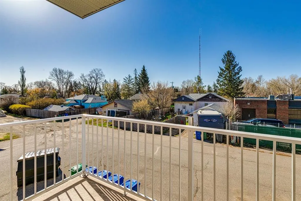 7 Lineham Avenue, #204