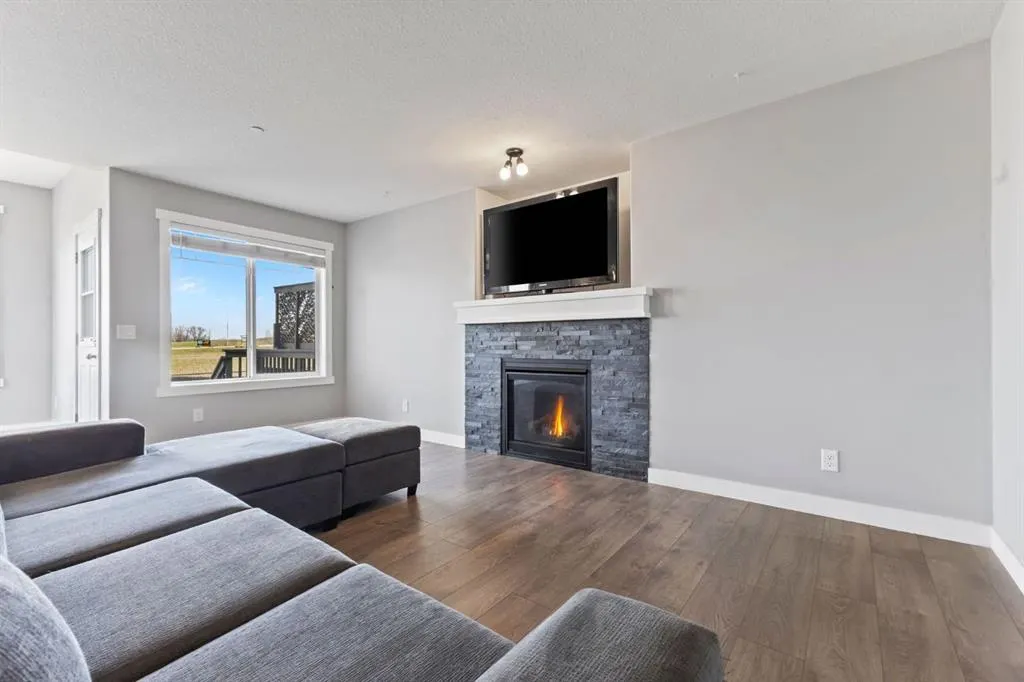 848 Lakewood Circle
