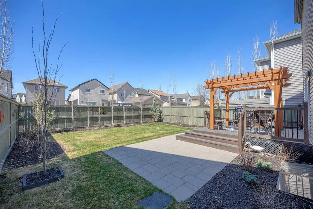 619 Copperpond Circle SE