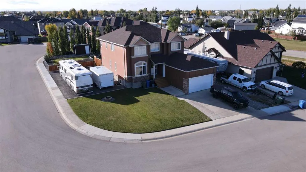 407 Railway Place SE