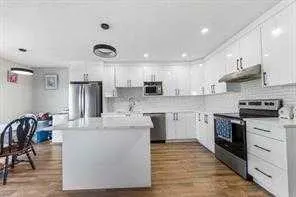 183 saddleback Road NE