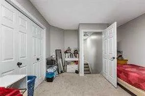 183 saddleback Road NE