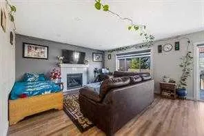 183 saddleback Road NE
