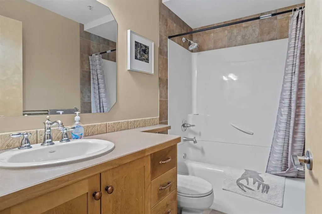 137 Wapiti Close, #14