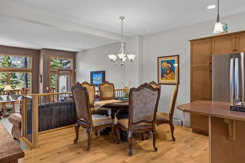 137 Wapiti Close, #14