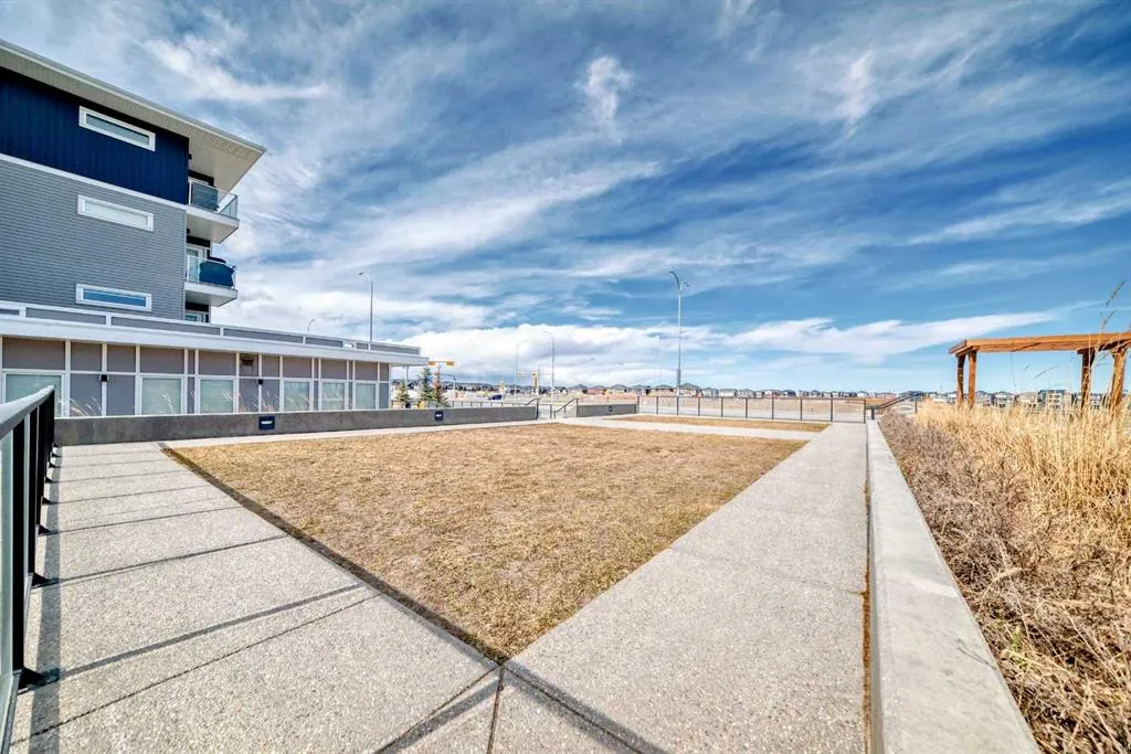 76 Cornerstone Passage NE, #1104