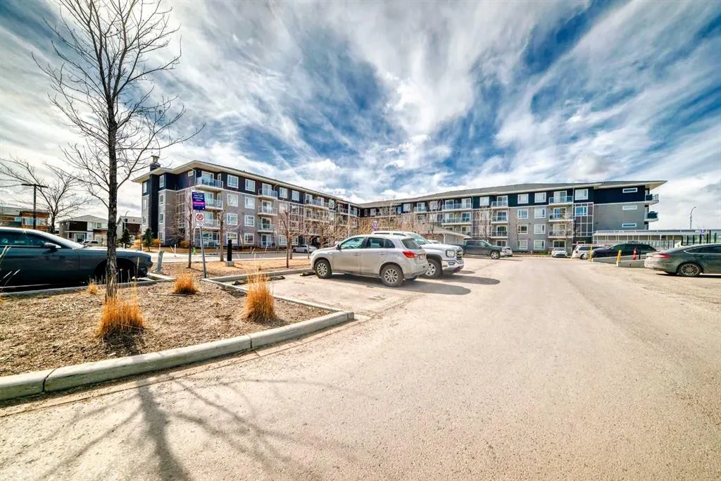 76 Cornerstone Passage NE, #1104