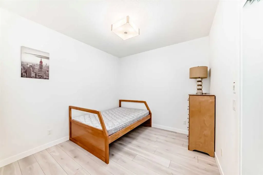 76 Cornerstone Passage NE, #1104
