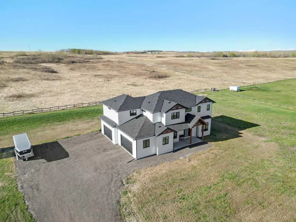 378035 Tiki Ranch Place W
