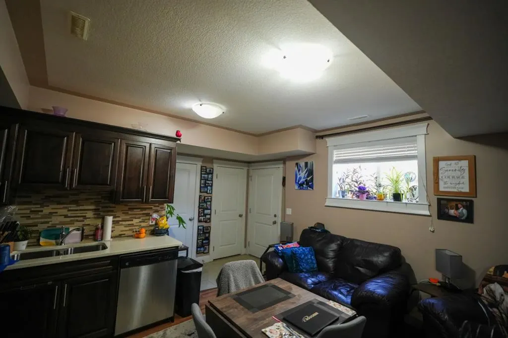463 Killdeer Way