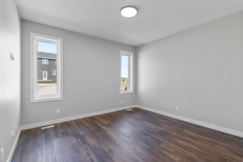 65 Amblefield Heights NW