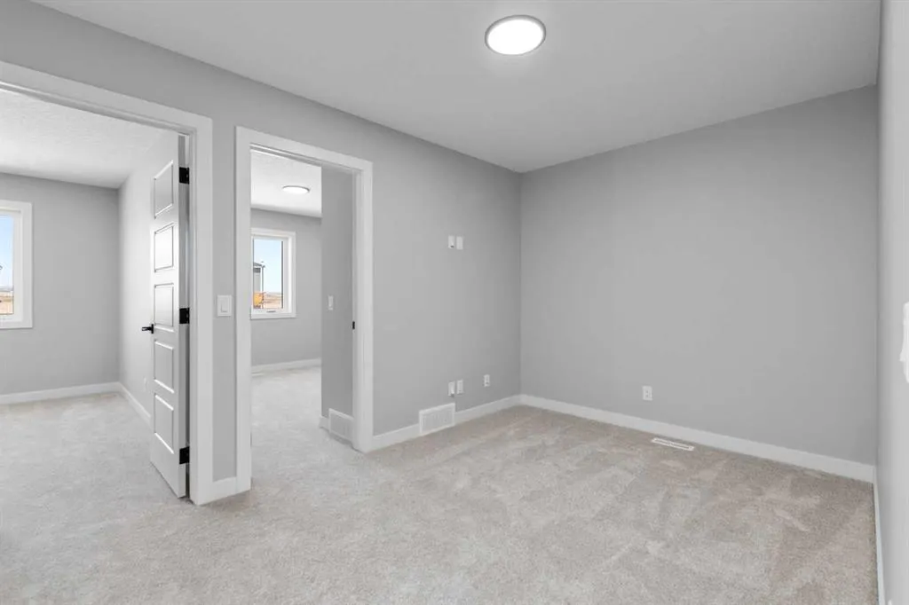 65 Amblefield Heights NW