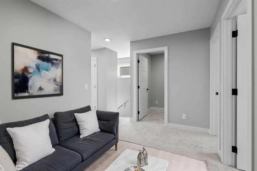 65 Amblefield Heights NW