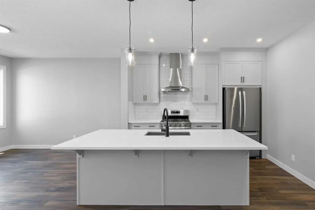 65 Amblefield Heights NW