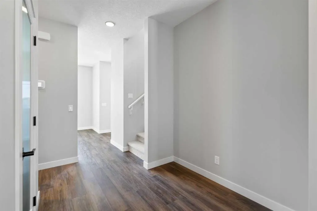 65 Amblefield Heights NW
