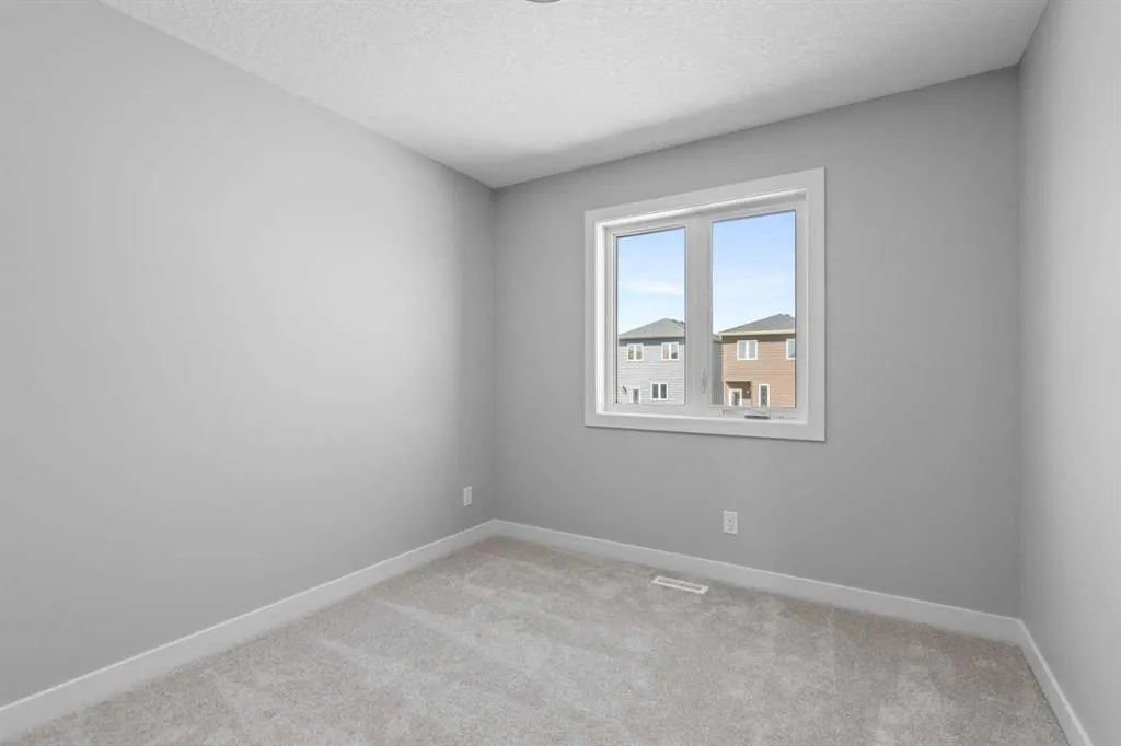 65 Amblefield Heights NW