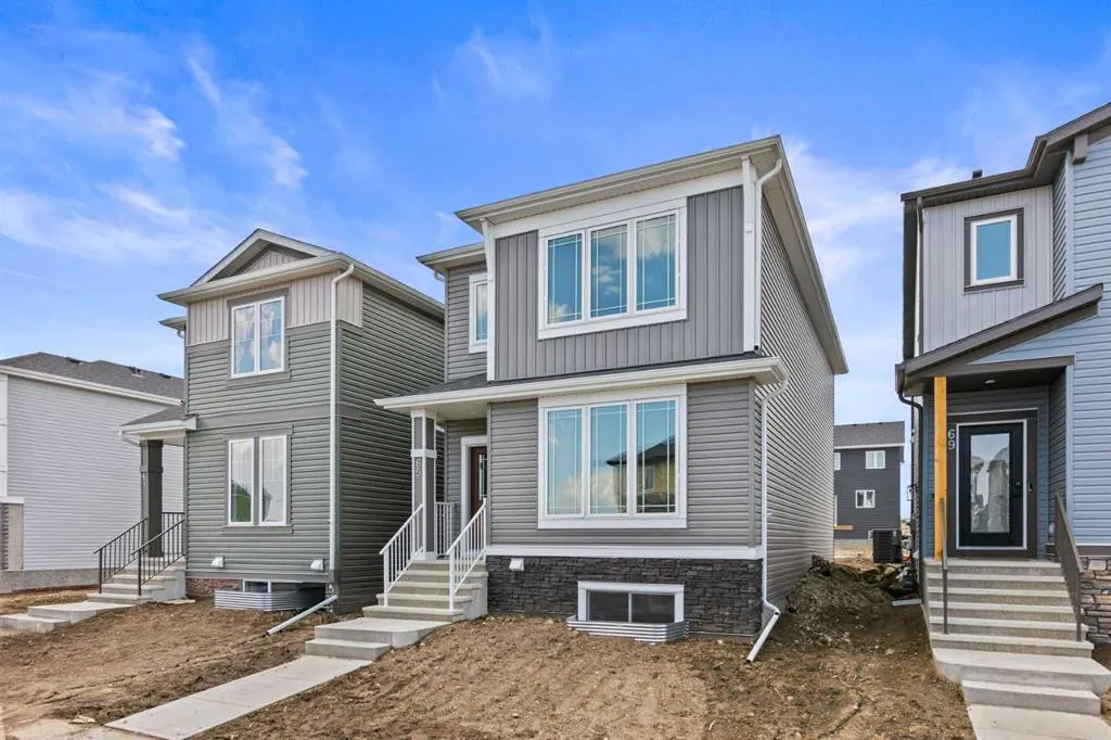 65 Amblefield Heights NW