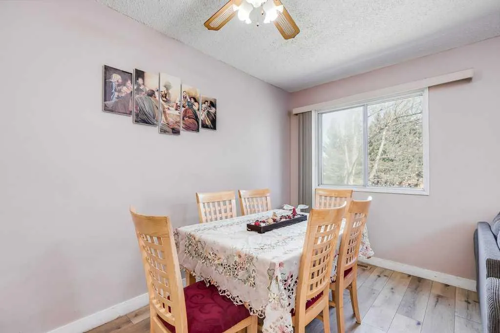 109 Stanley Avenue, #A