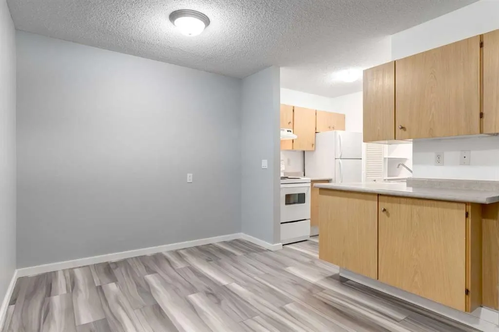7301 4A Street SW, #205A