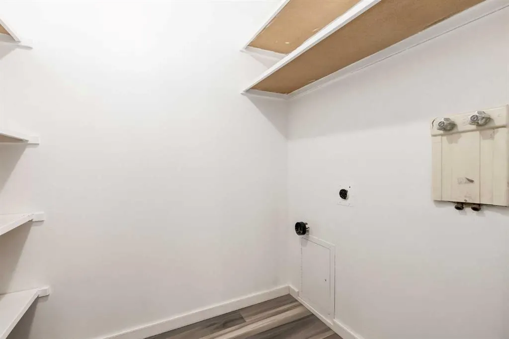 7301 4A Street SW, #205A