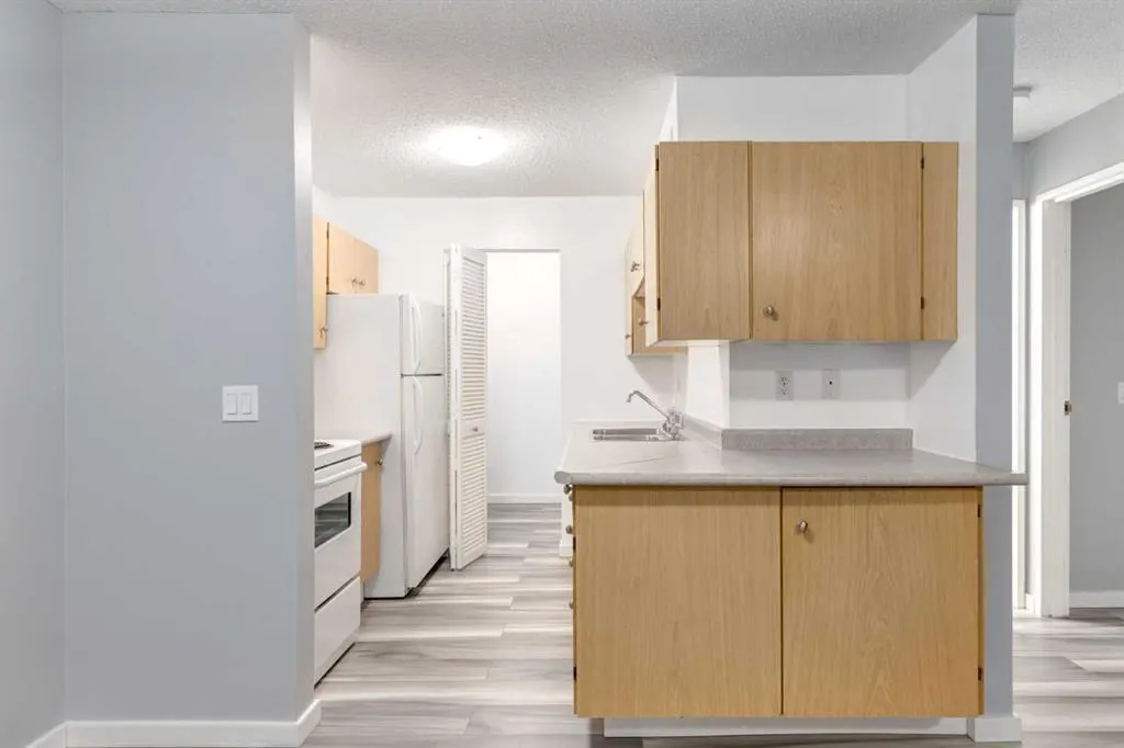 7301 4A Street SW, #205A