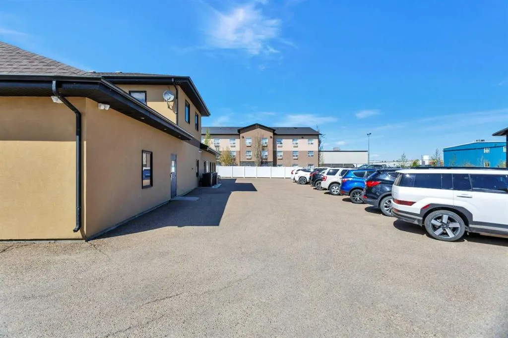 17 Beju Industrial Drive, #101