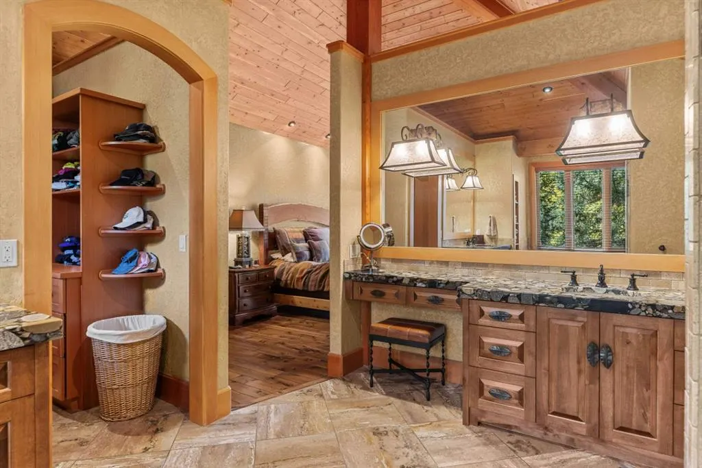 163 Cairns Landing