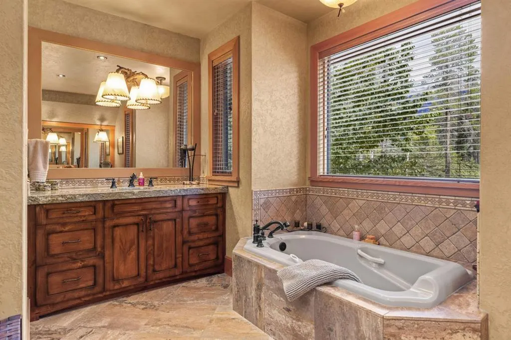163 Cairns Landing