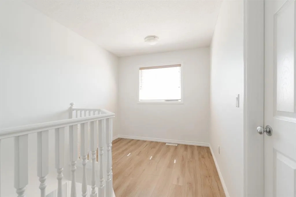 140 Warbler Avenue