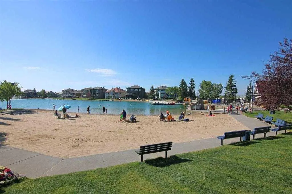 950 Arbour Lake Road NW, #401