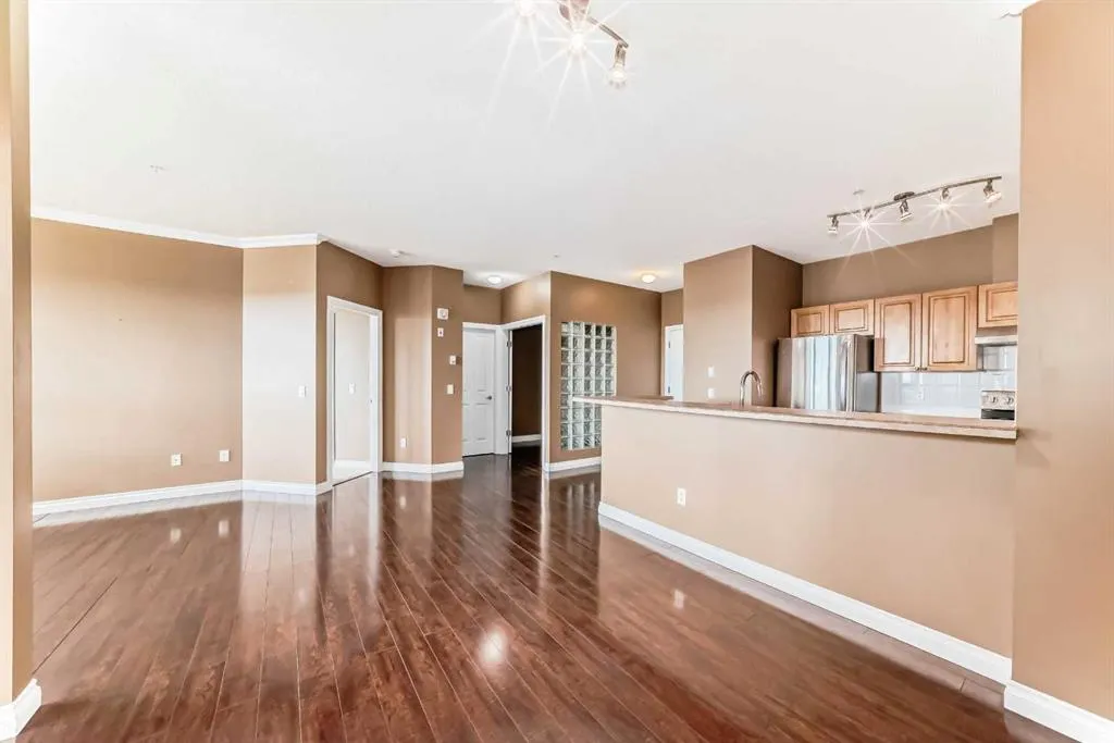 1010 Arbour Lake Road NW, #2230