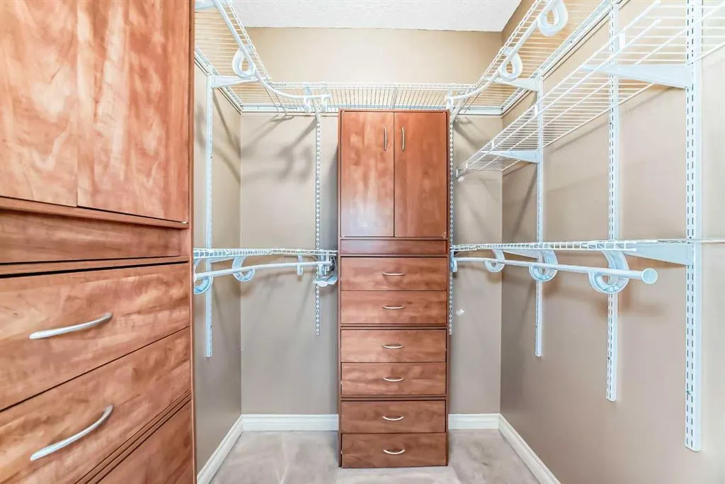 1010 Arbour Lake Road NW, #2230