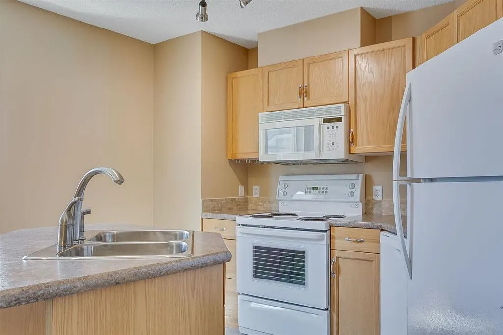 224 Mckenzie Towne Link SE