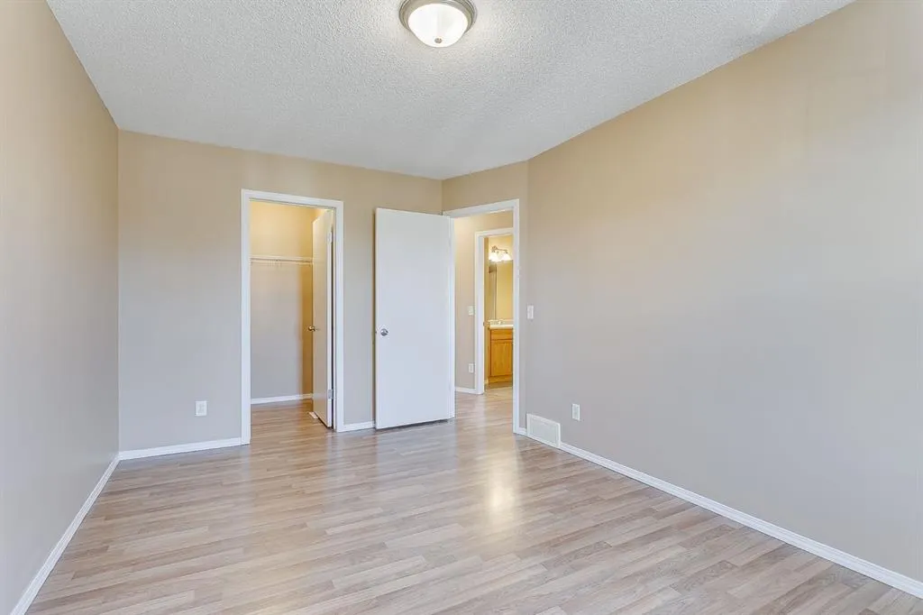 224 Mckenzie Towne Link SE
