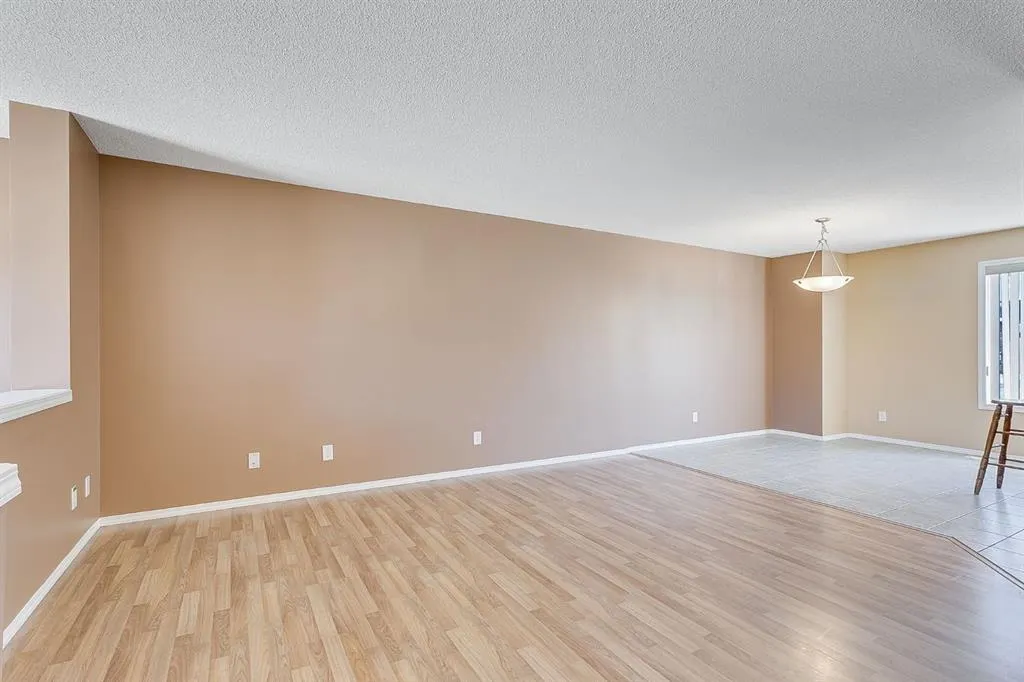 224 Mckenzie Towne Link SE