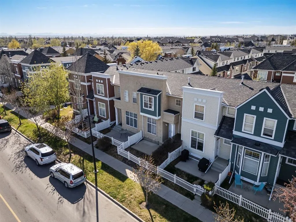 224 Mckenzie Towne Link SE