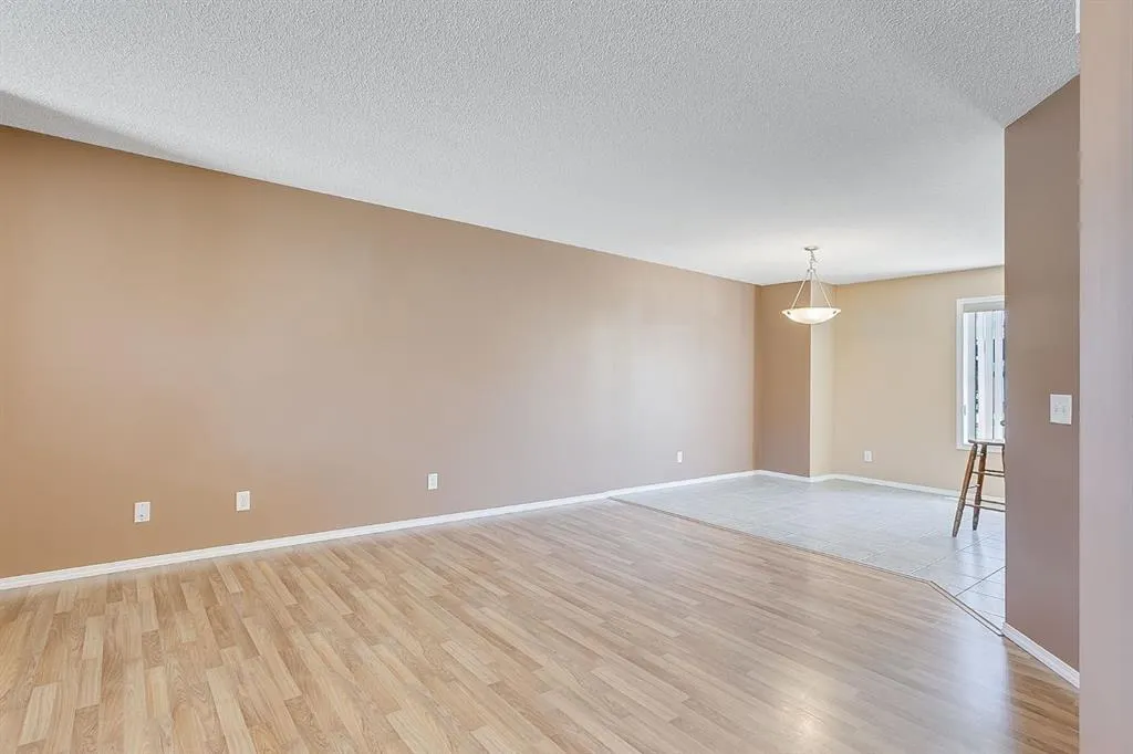 224 Mckenzie Towne Link SE