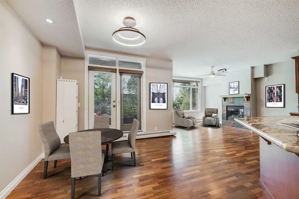 990 Centre Avenue NE, #106
