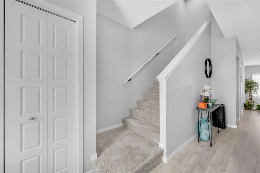220 Cornerstone Grove NE