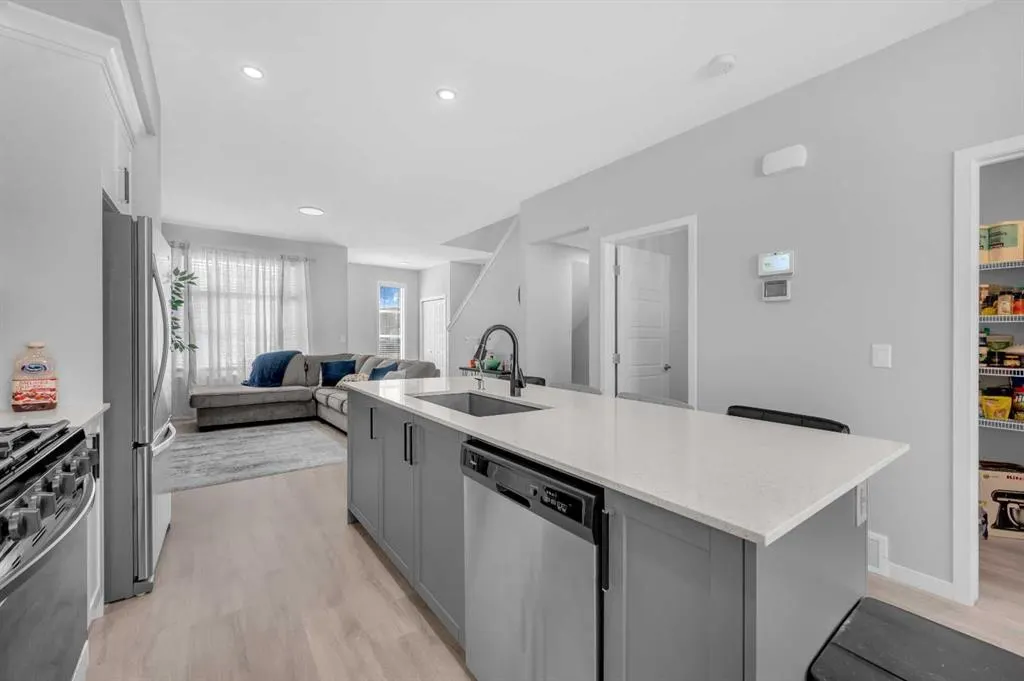 220 Cornerstone Grove NE
