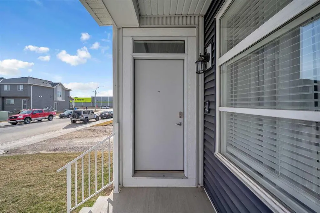 220 Cornerstone Grove NE