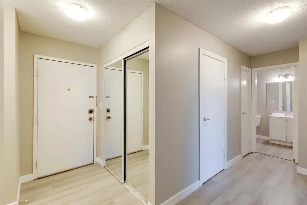 105 1945 Street NW, #408