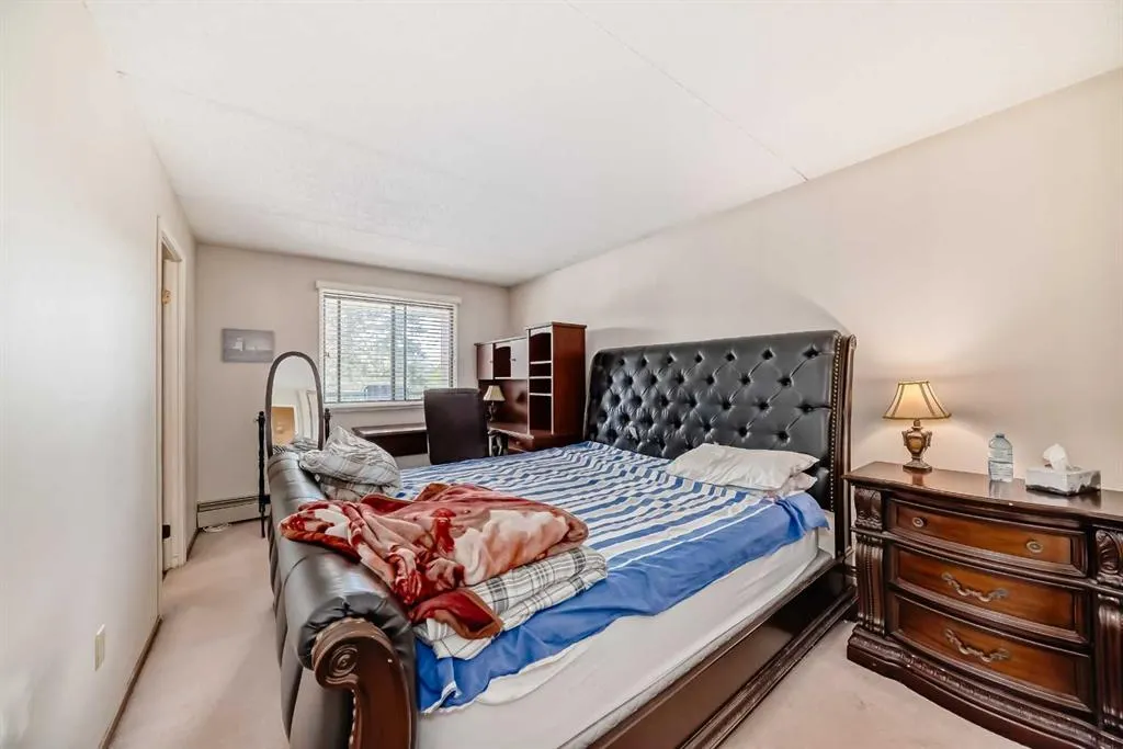 5204 Dalton Drive NW, #215