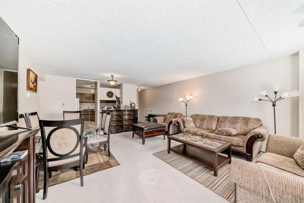 5204 Dalton Drive NW, #215